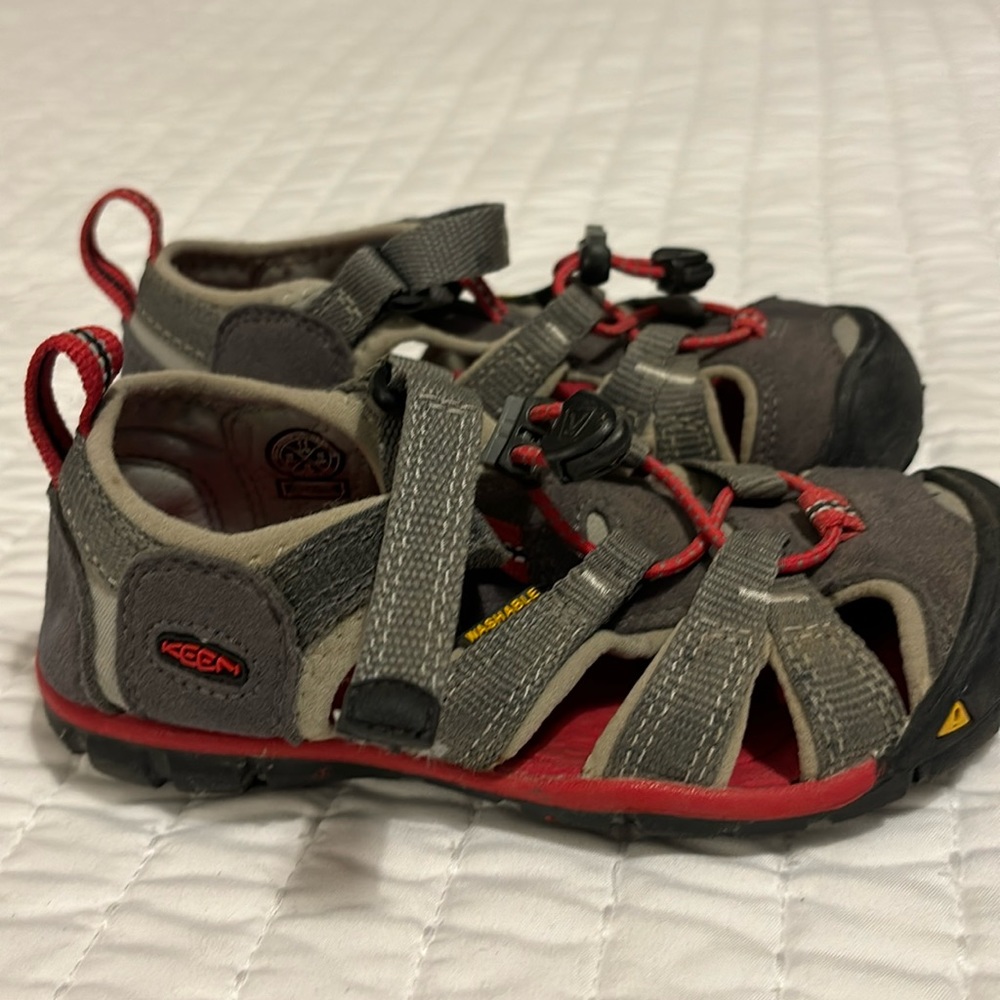 Keen sandals - toddler boy size 11